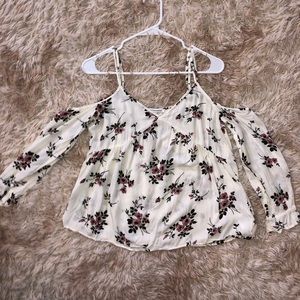 American Eagle Off the Shoulder Long Sleeve Floral Small Top